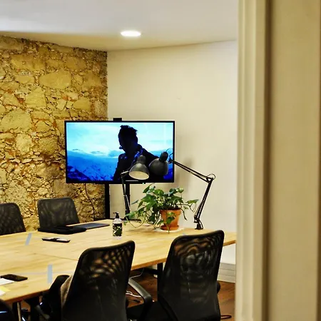 Draper Startup House For Entrepreneurs Lisboa