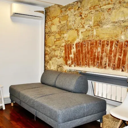 Ostello Draper Startup House For Entrepreneurs