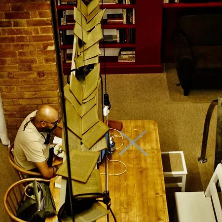 Draper Startup House For Entrepreneurs Ostello Lisbona