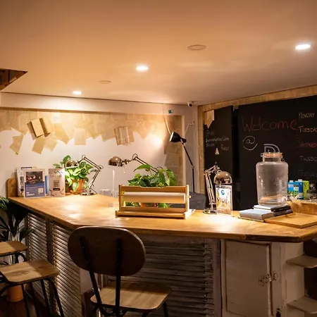 Draper Startup House For Entrepreneurs Ostello