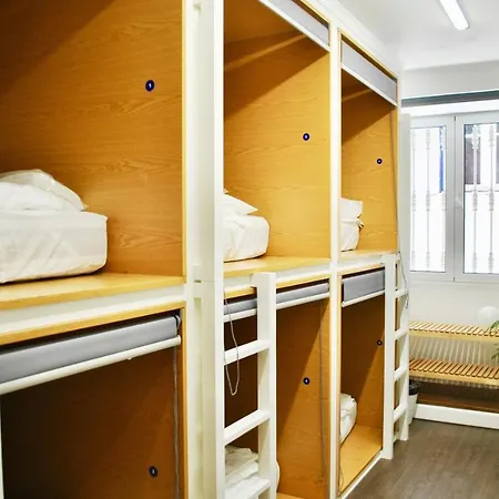 Draper Startup House For Entrepreneurs * Lisbona