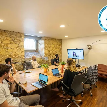 Ostello Draper Startup House For Entrepreneurs